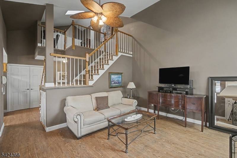 20 Crestmont Road, Bedminster Twp., NJ 07921