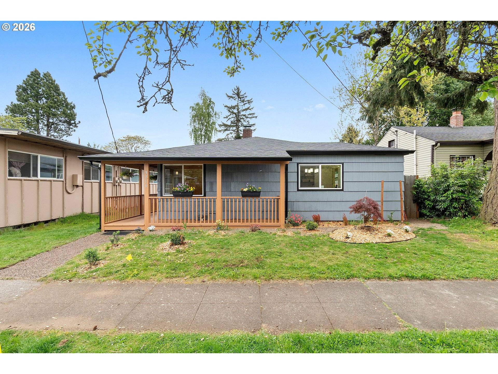 3716 SE 70TH AVE, Portland, OR 97206