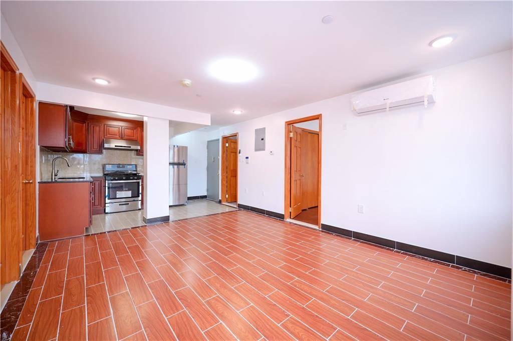 1270 64th ST #1B, Brooklyn, NY 11219