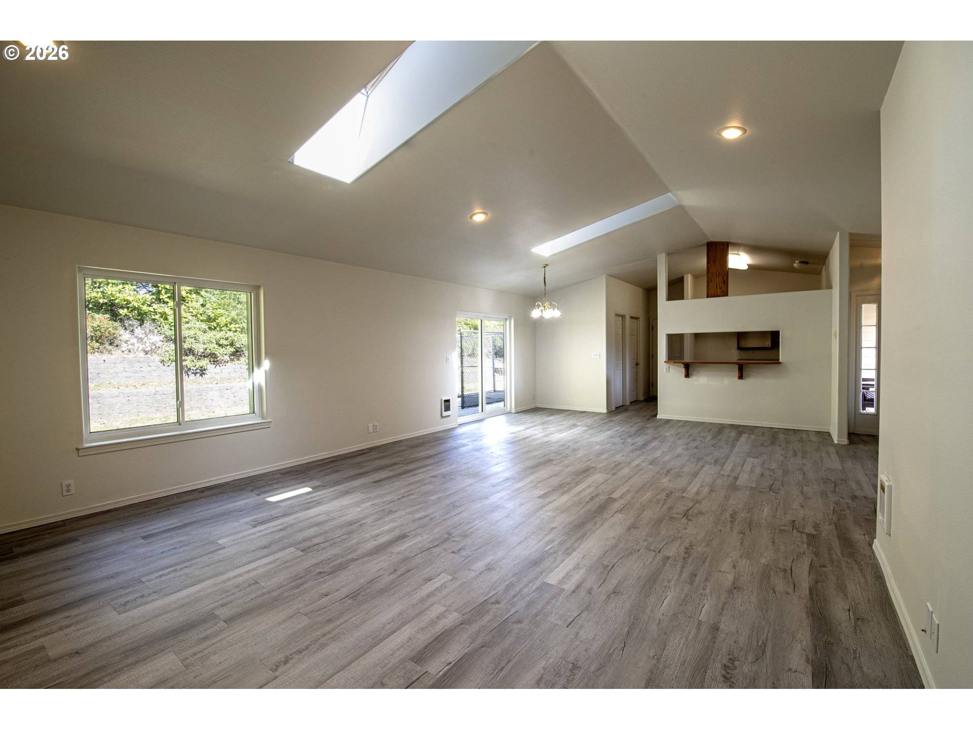 1751 WILLOW LOOP, Florence, OR 97439