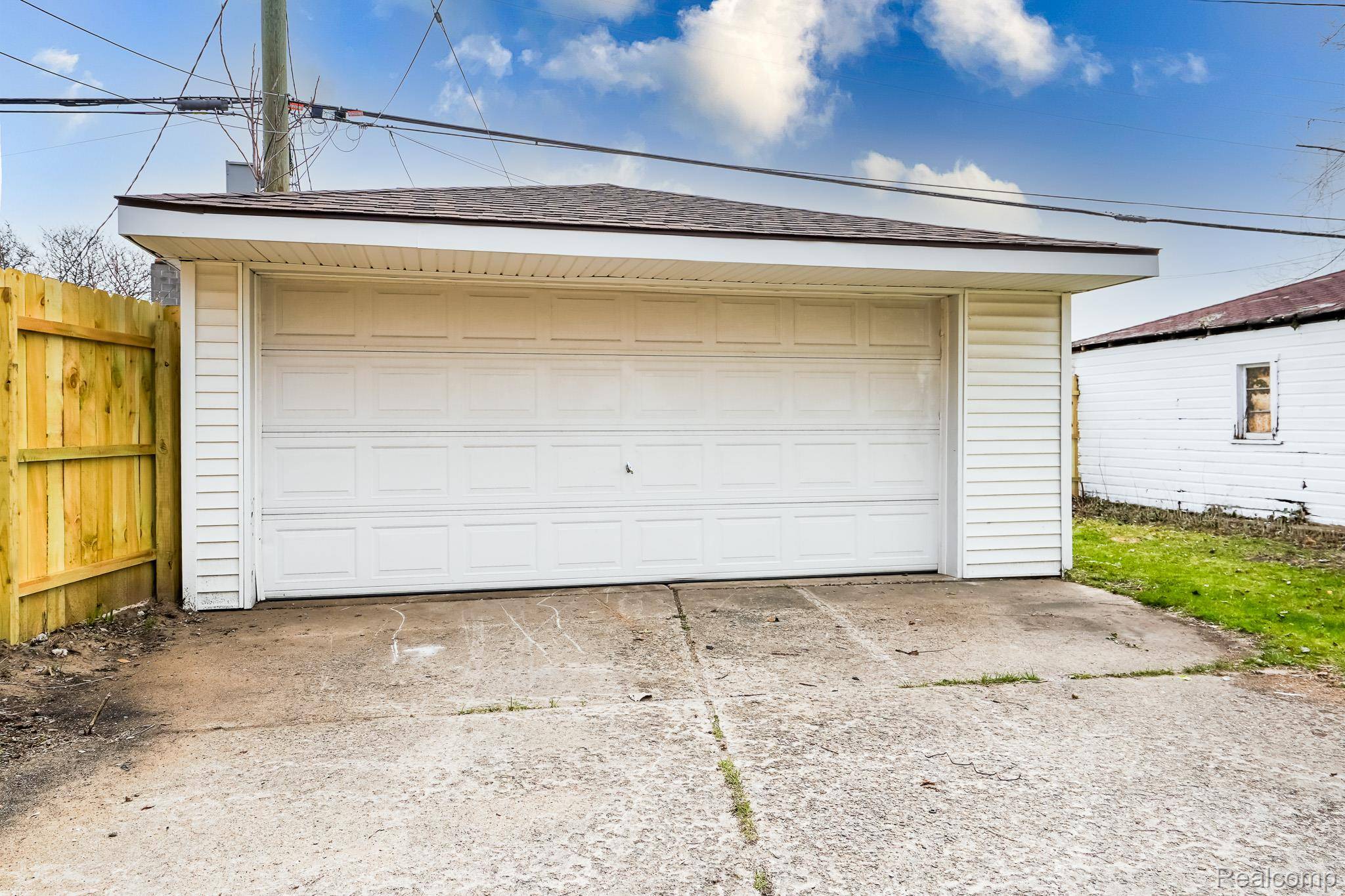 16240 Washburn ST, Detroit, MI 48221