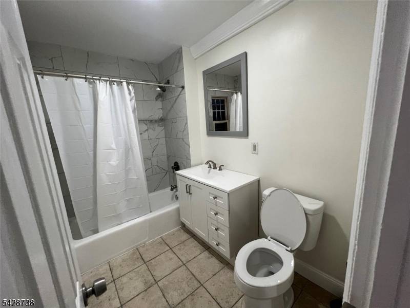 26 Clinton St #9, Belleville Twp., NJ 07109