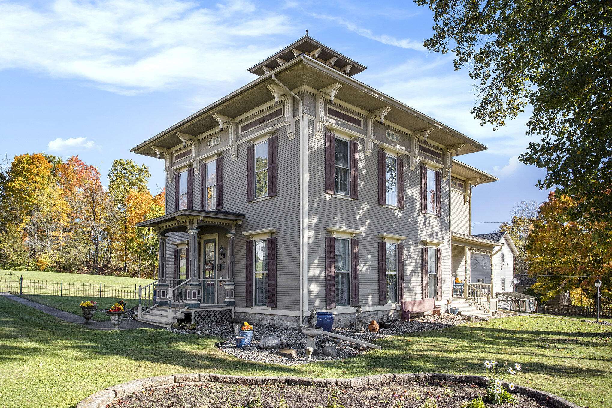 404 N Webster ST, Augusta Vllg, MI 49012