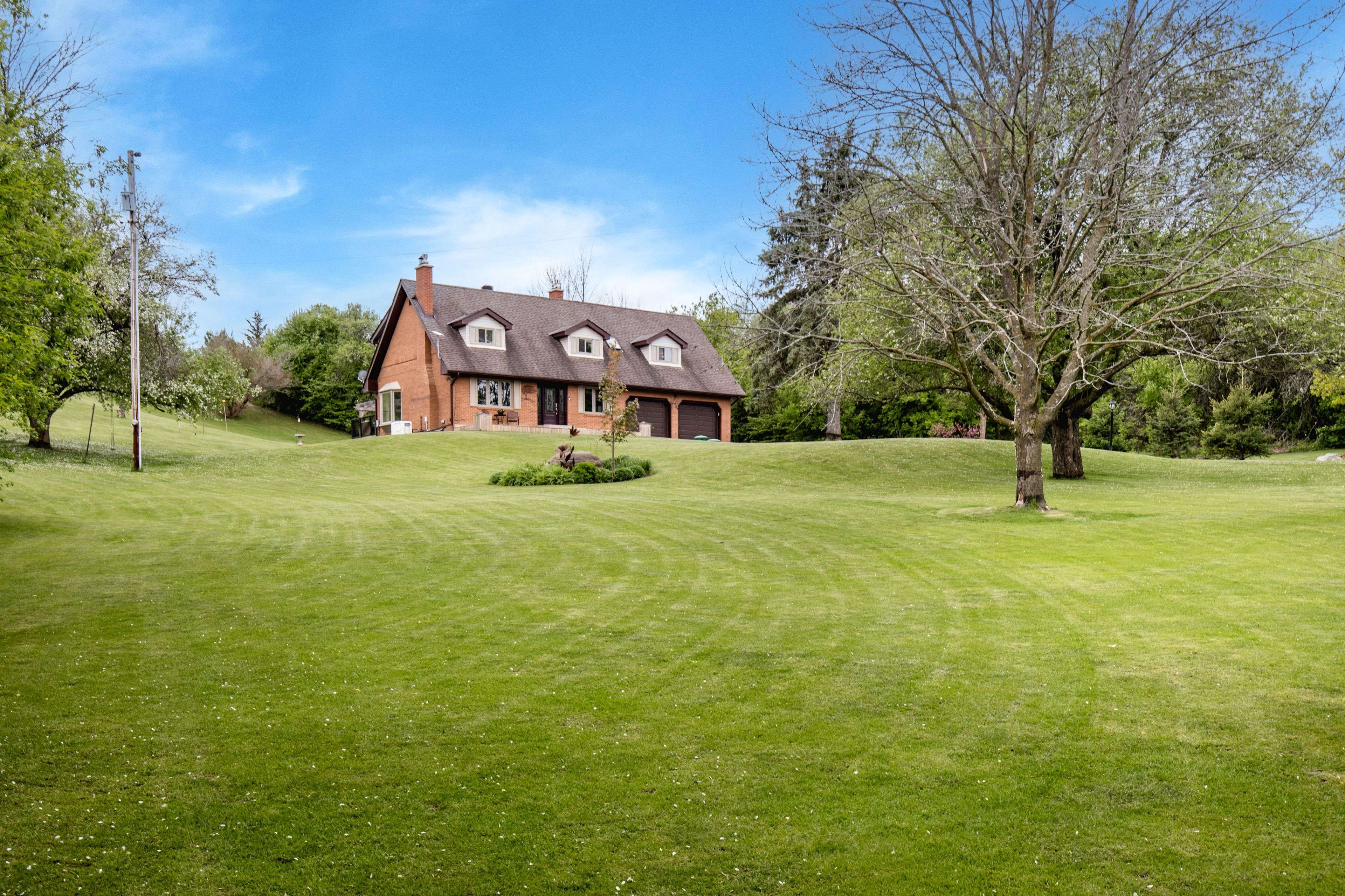 5827 7th Line, New Tecumseth, ON L0G 1A0