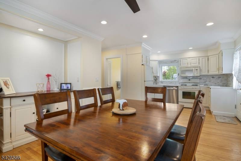 775 W Inman Ave, Rahway City, NJ 07065