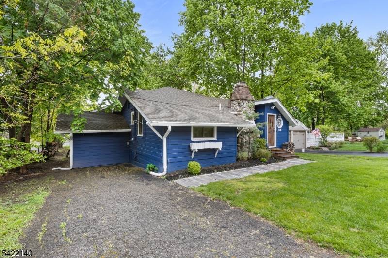 124 E Shore Trl, Sparta Twp., NJ 07871