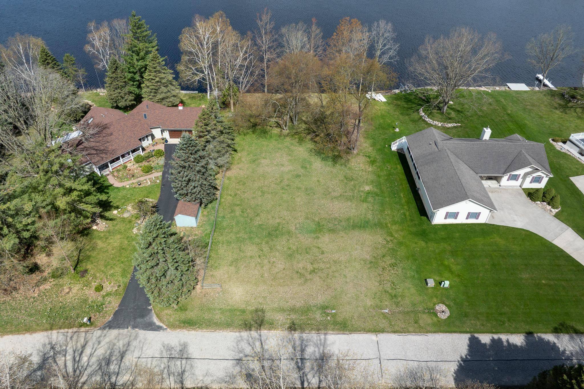 1286 Queensway DR, Broomfieldtownship_isabella, MI 48893
