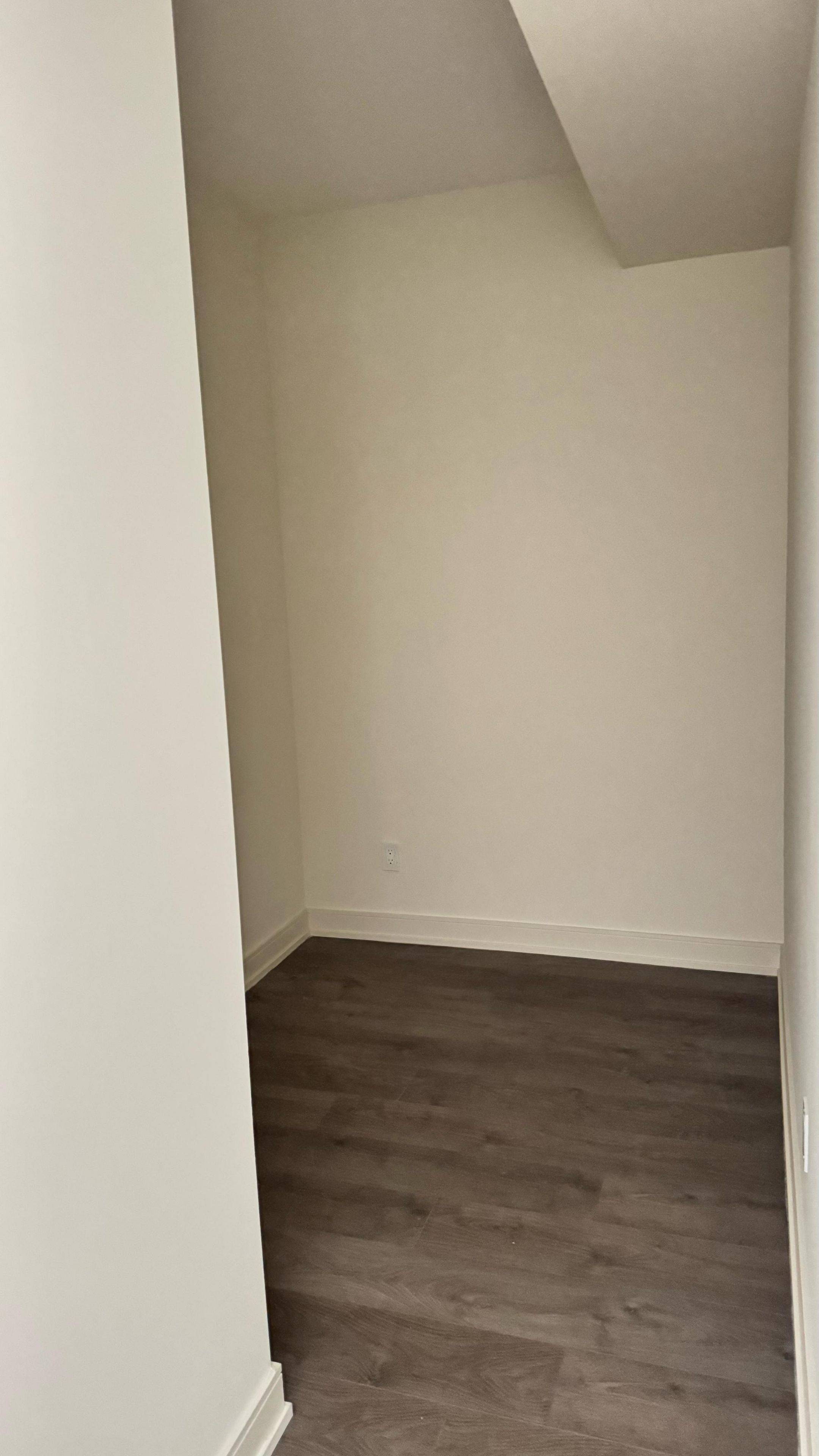 8010 Derry RD #1306, Milton, ON L9T 3L3