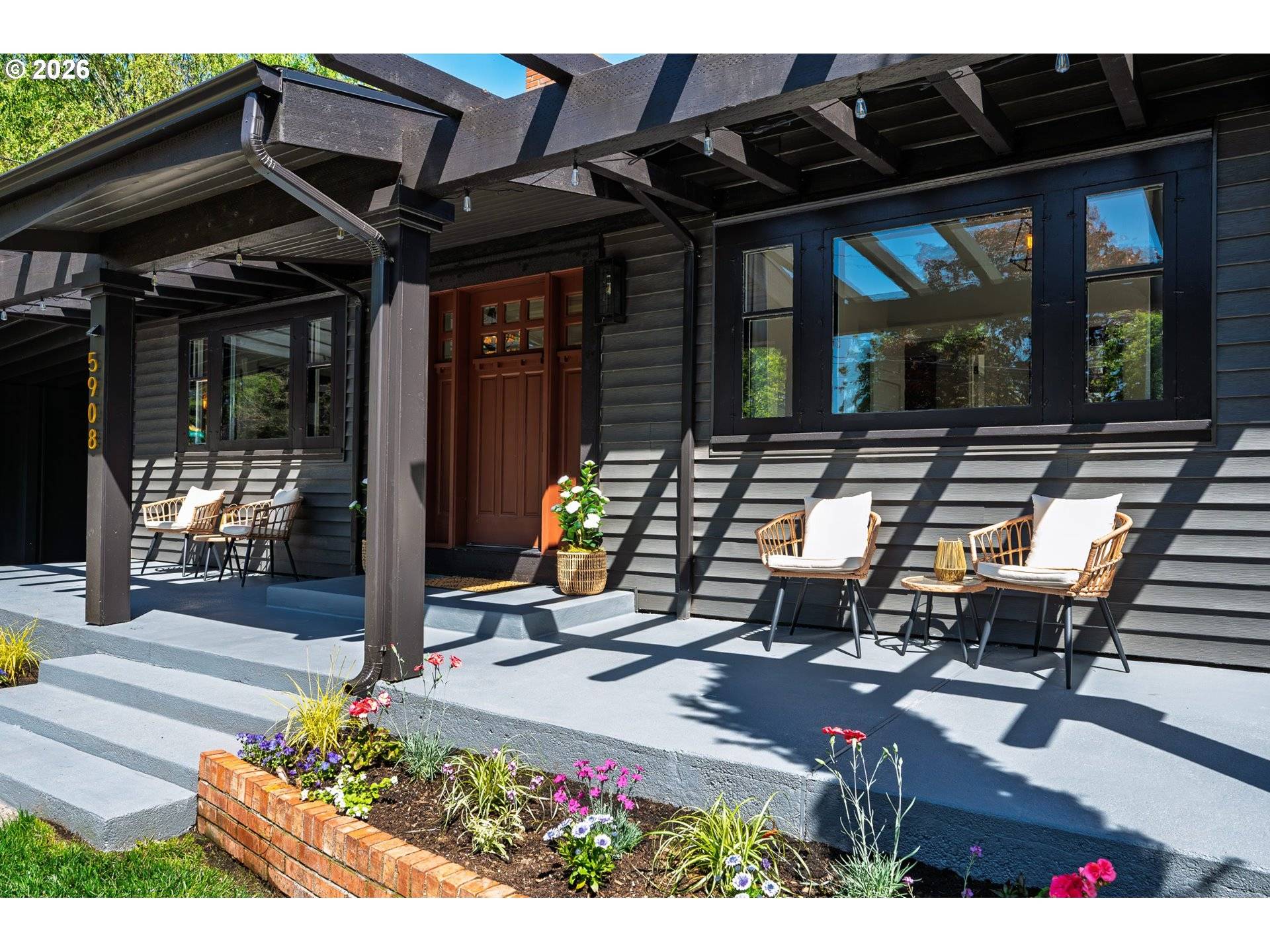 5908 SW 45TH AVE, Portland, OR 97221