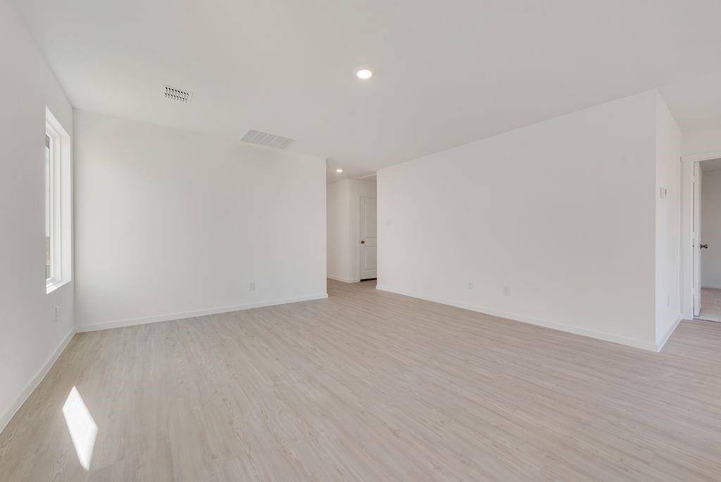 1225 Finch Drive, Keene, TX 76059
