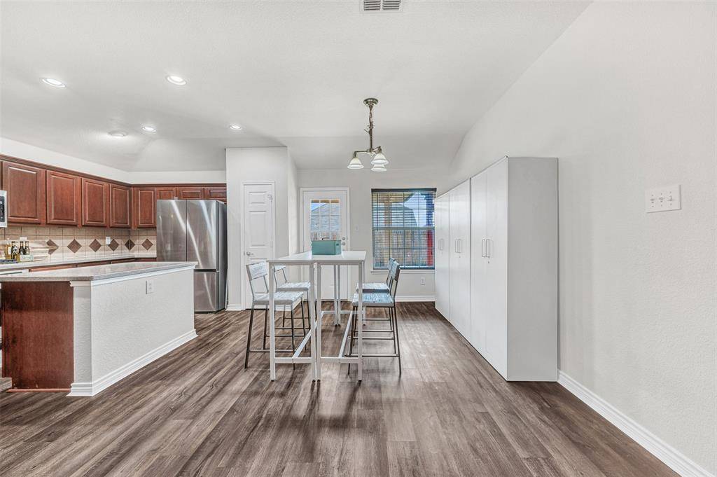 2716 Leisure Lane, Little Elm, TX 75068