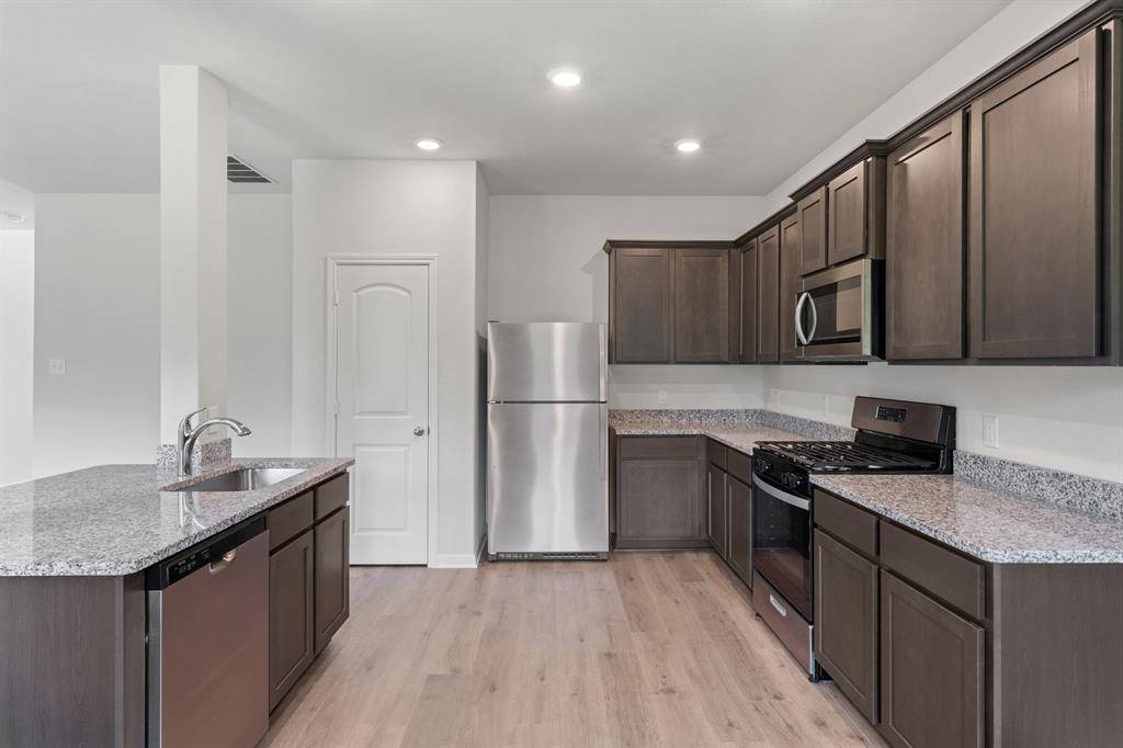 2056 Braveheart Drive, Crandall, TX 75114