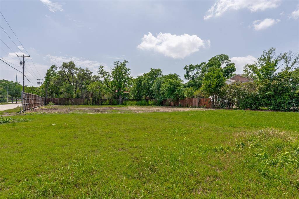 5934 Lakehurst Avenue, Dallas, TX 75230