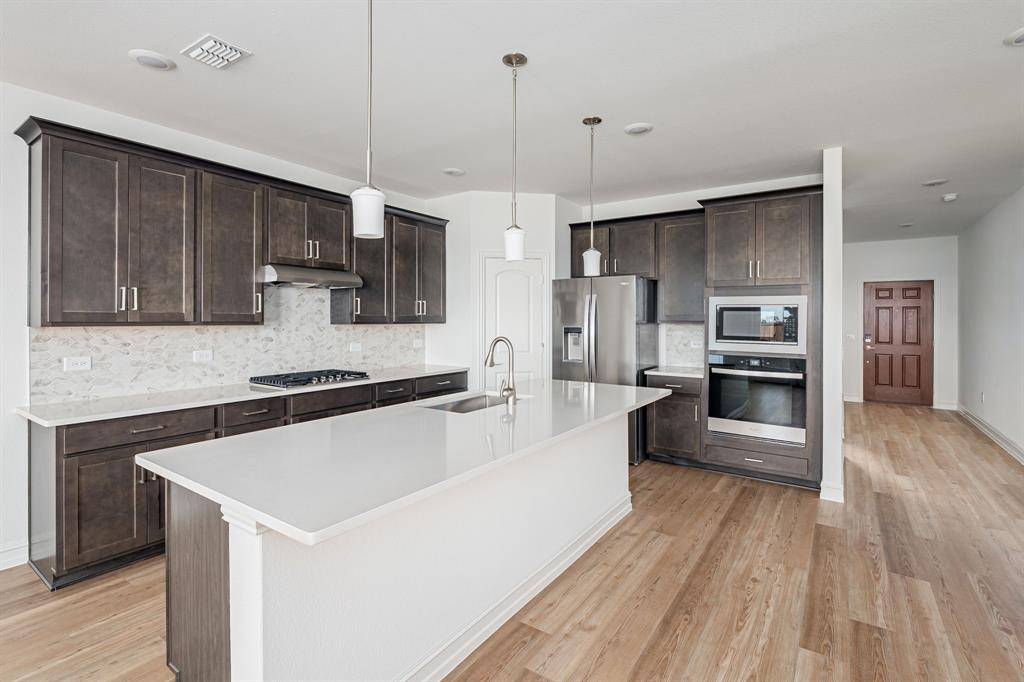 1421 Elijah Drive, Anna, TX 75409