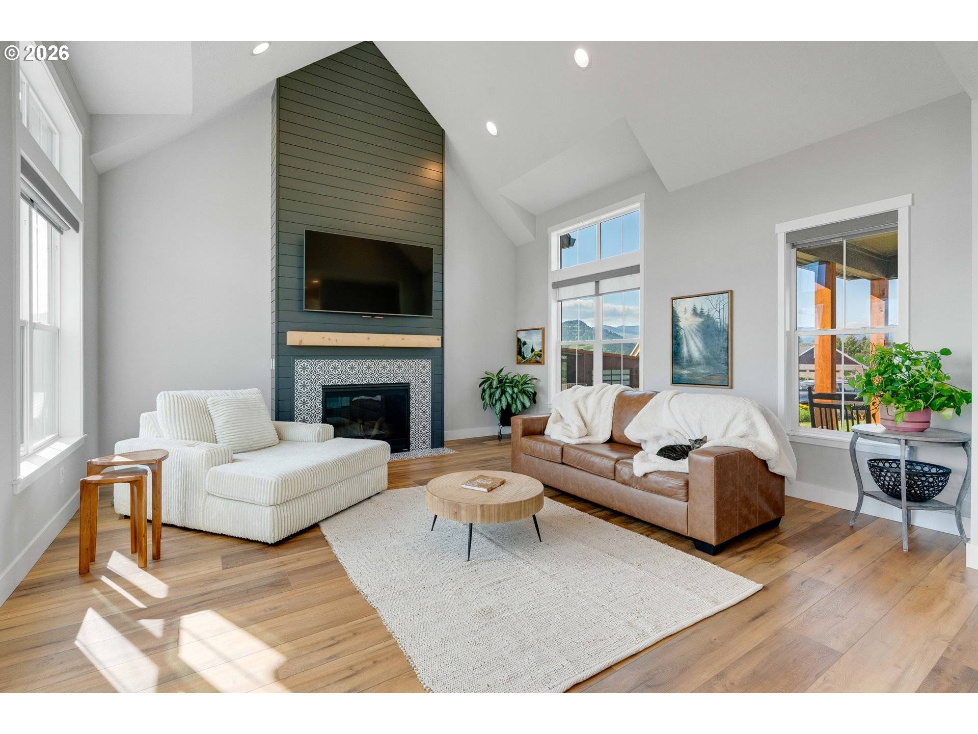 201 STERLING BLVD, White Salmon, WA 98672