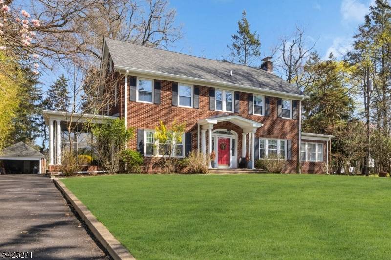 516 Centre St, South Orange Village Twp., NJ 07079