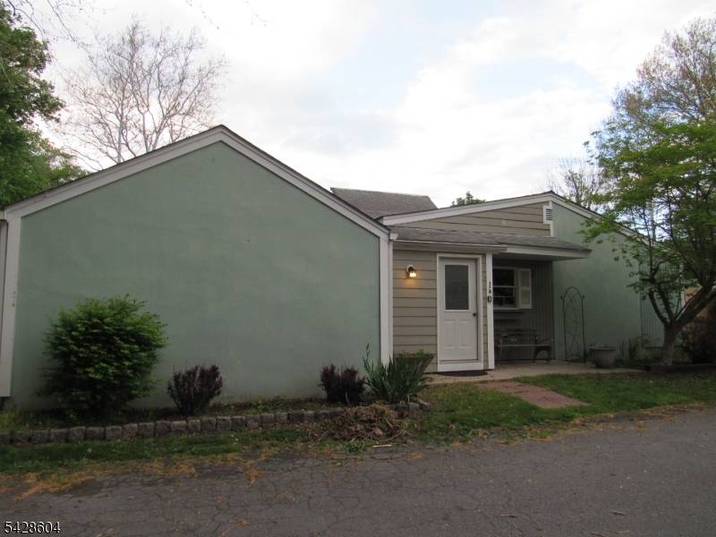 1 7Th St, Frenchtown Boro, NJ 08825