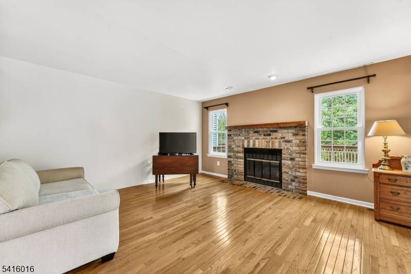 7 Munsee Trail, Branchburg Twp., NJ 08876