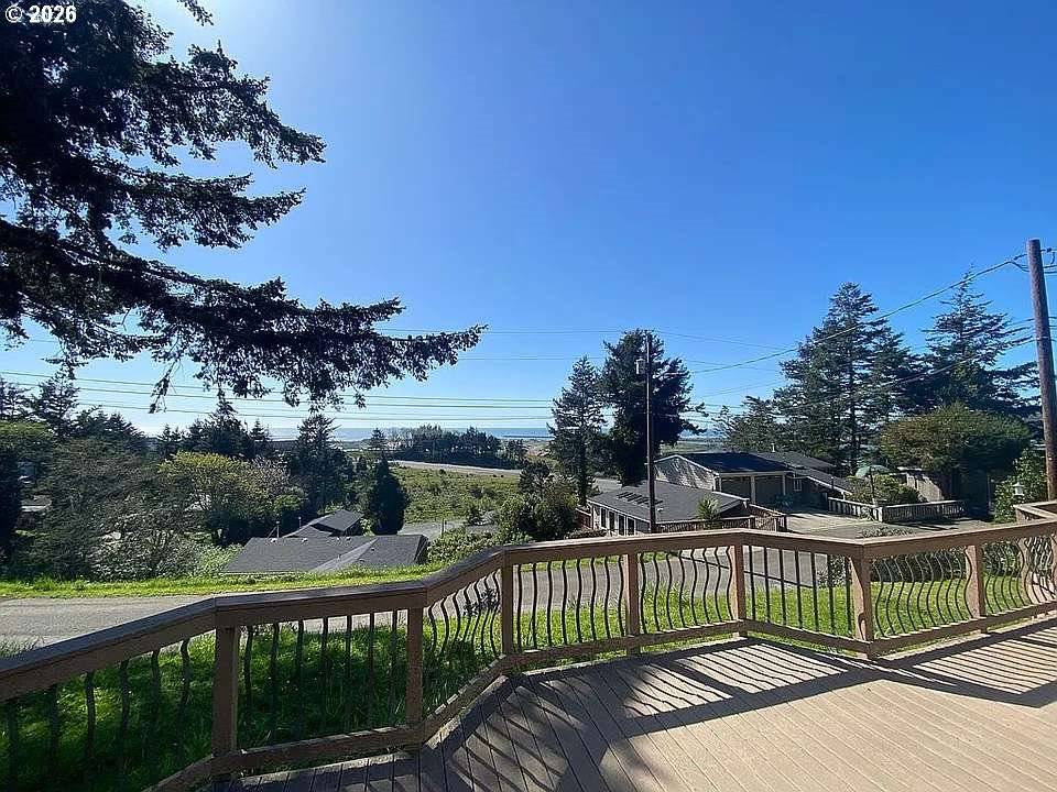 94287 JUNE ST, Gold Beach, OR 97444