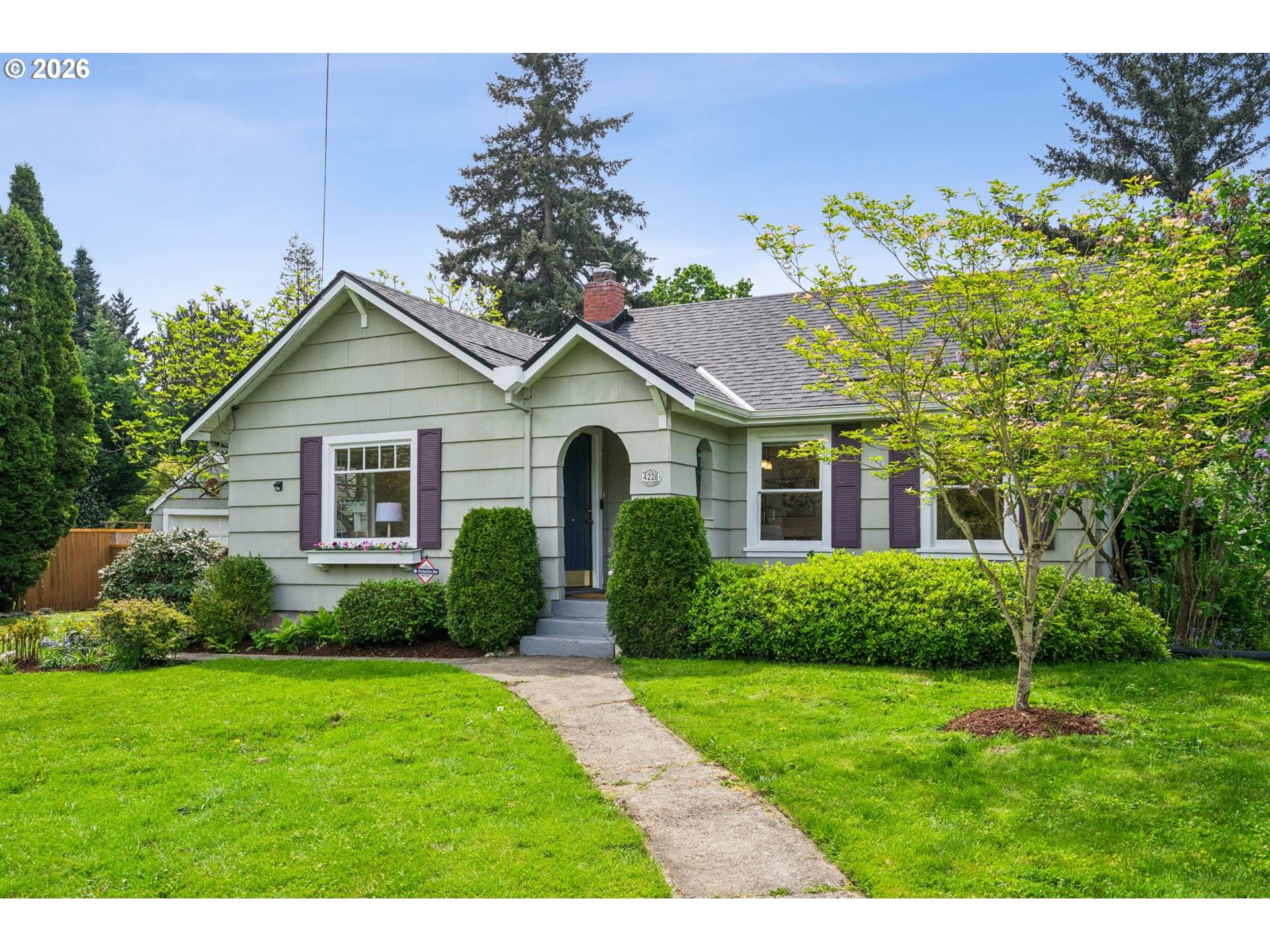 4228 NE SIMPSON ST, Portland, OR 97218