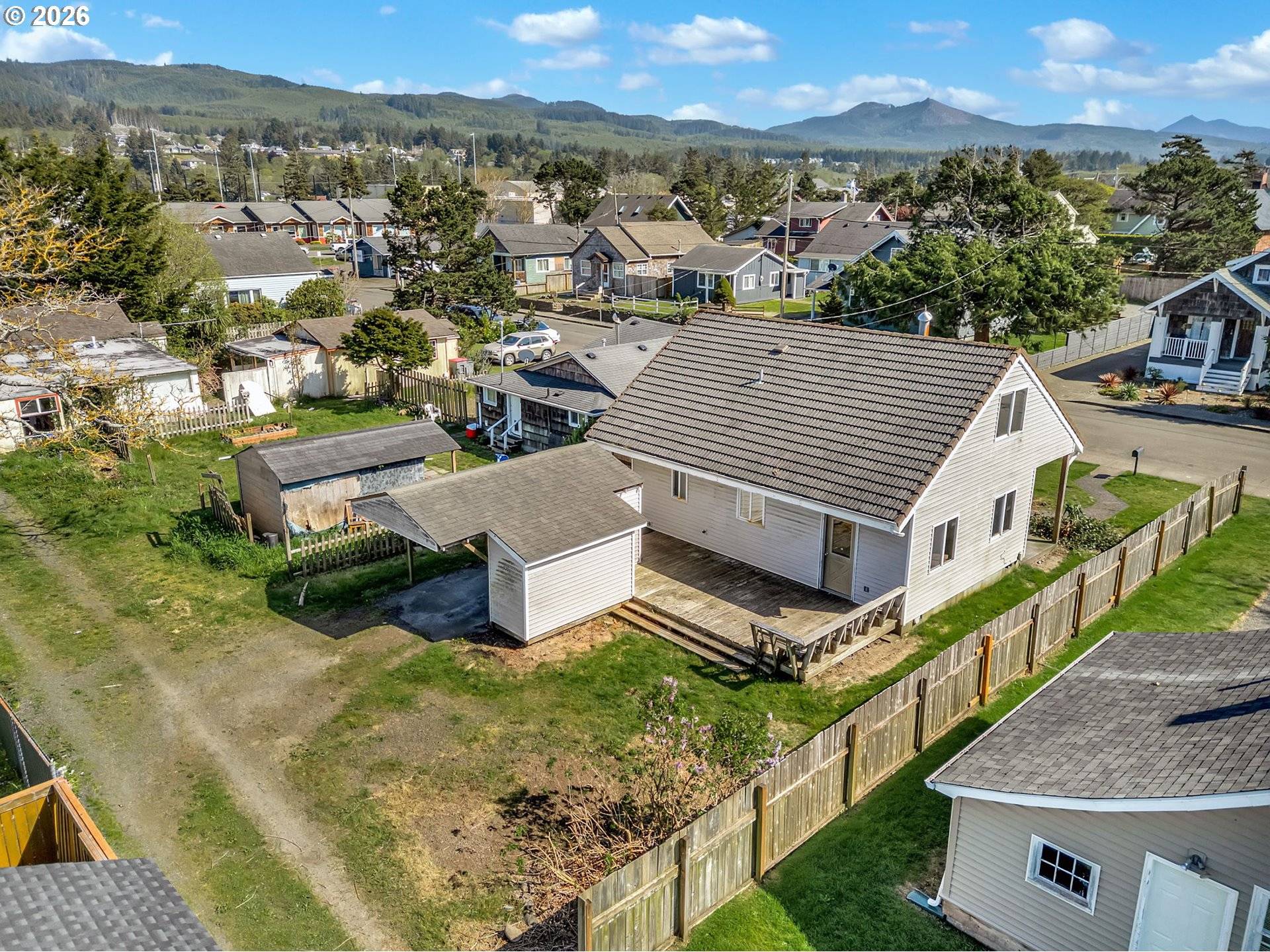 830 2ND AVE, Seaside, OR 97138