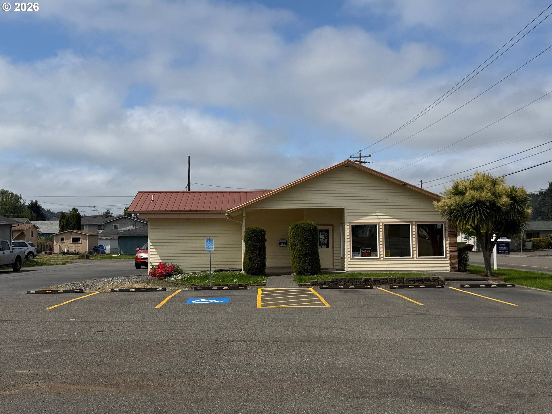 624 WINCHESTER AVE, Winchester Bay, OR 97467