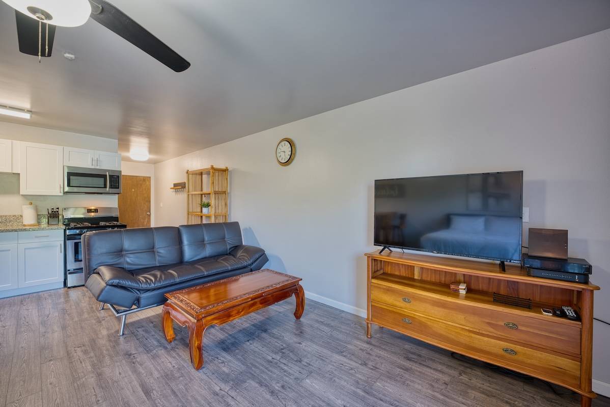 355 KALANIANAOLE ST #225, Hilo, HI 96720