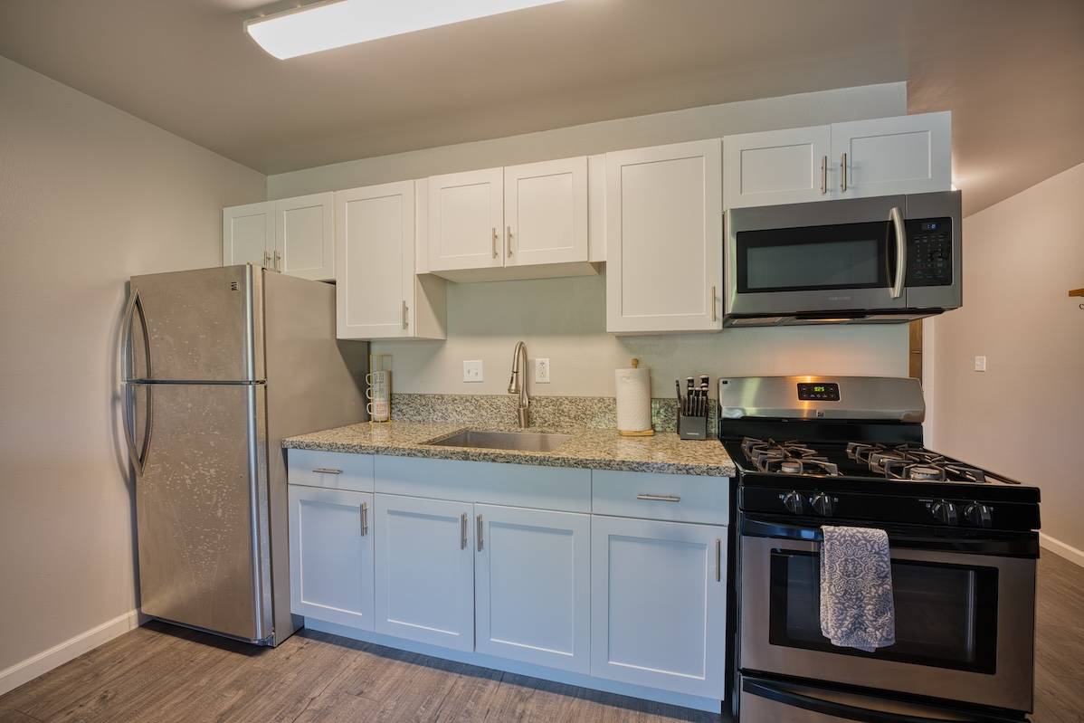 355 KALANIANAOLE ST #225, Hilo, HI 96720