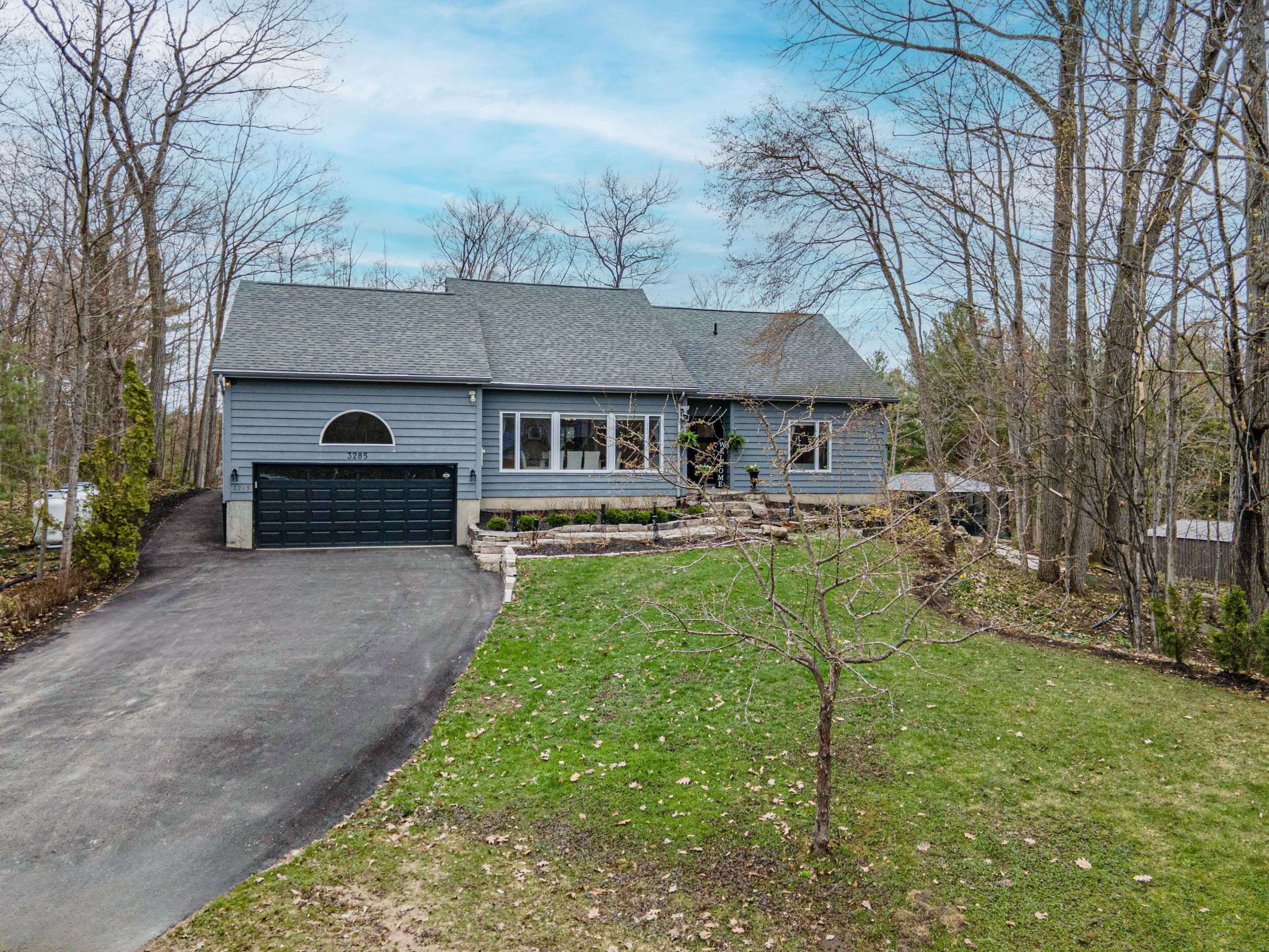 3285 Rockcliffe CT, Severn, ON L0K 1S0