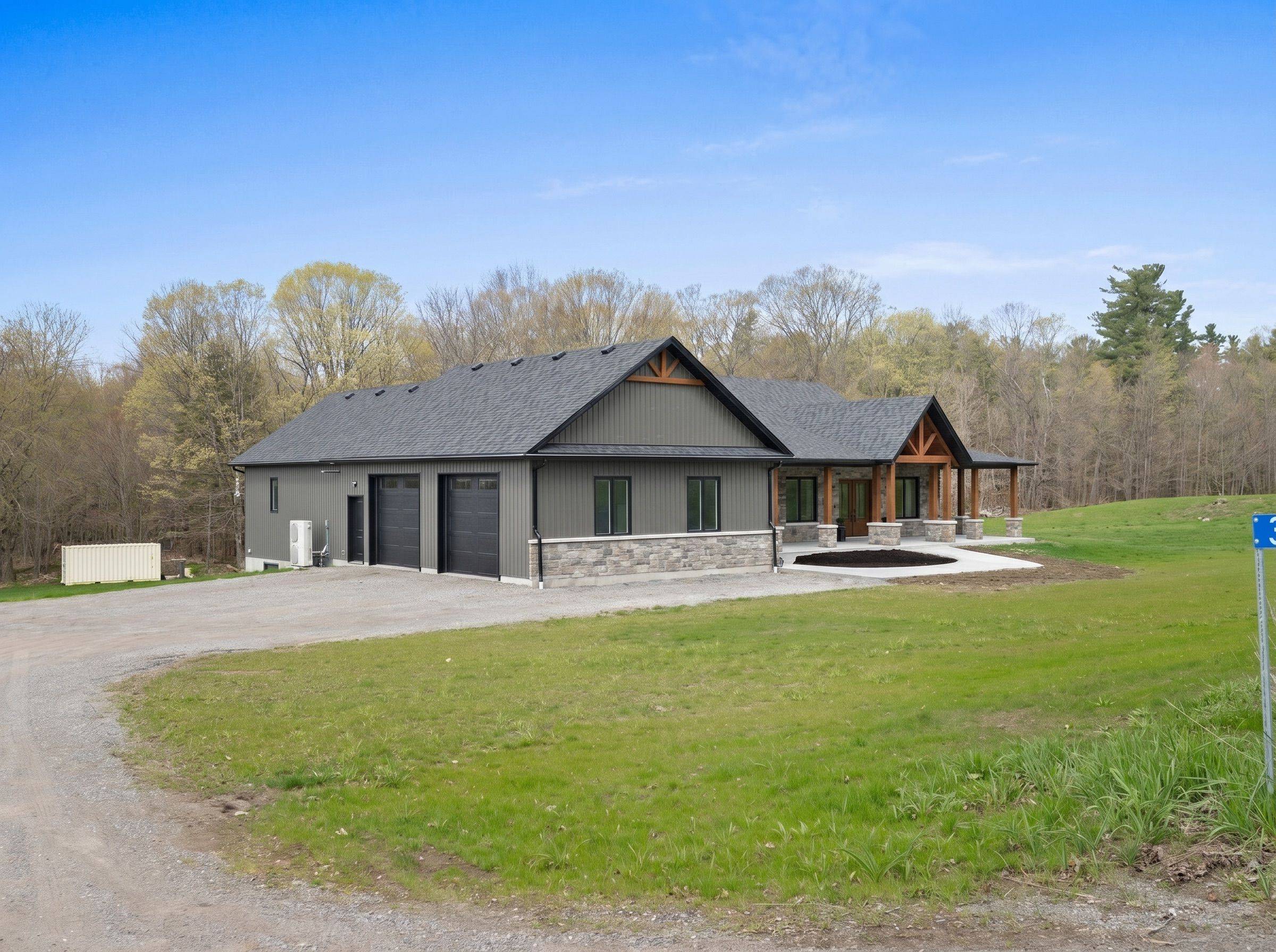 3922 Kennedy RD, Hamilton Township, ON K9A 4J7