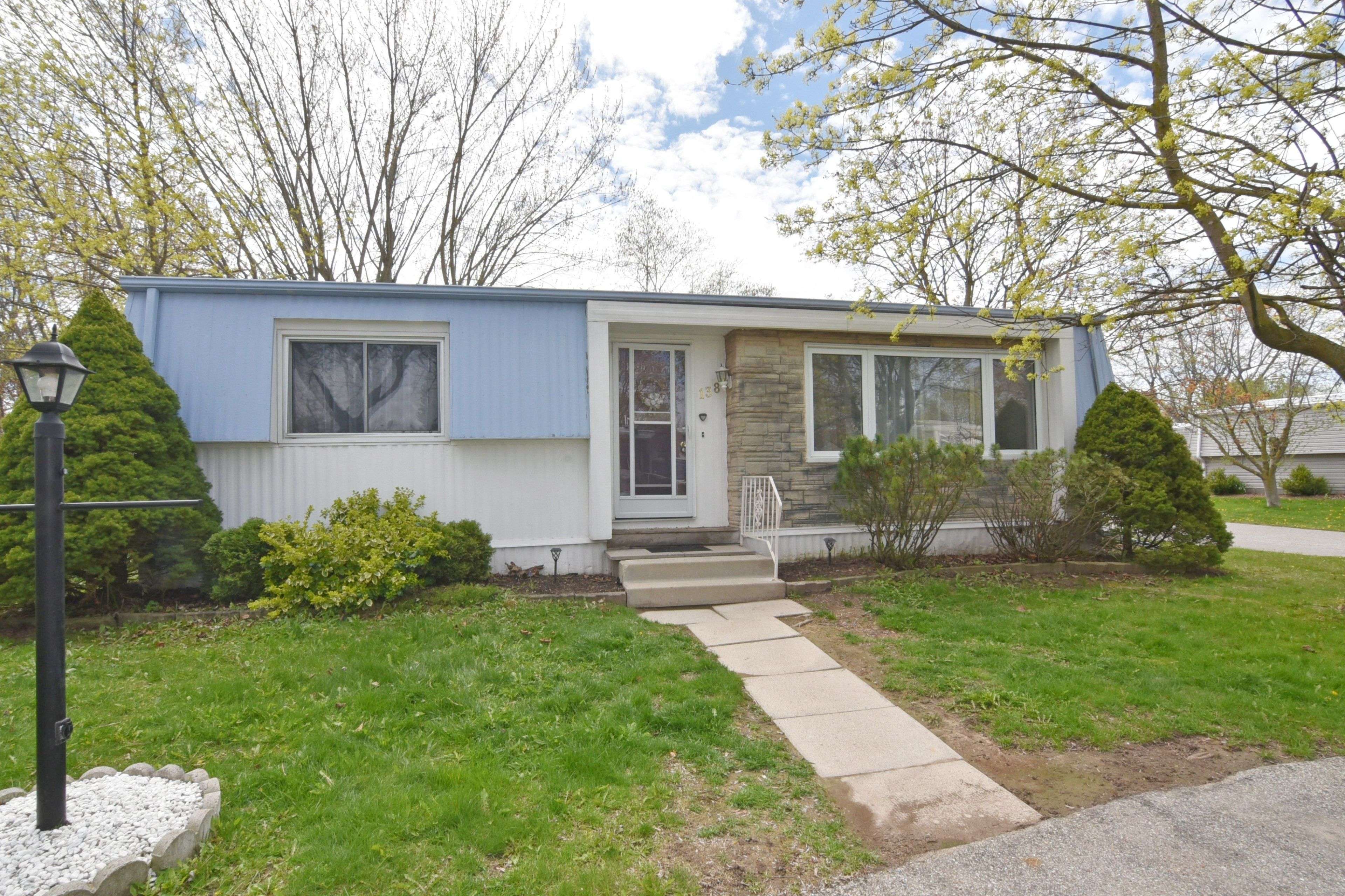 138 Pebble Beach Pkwy, South Huron, ON N0M 1T0