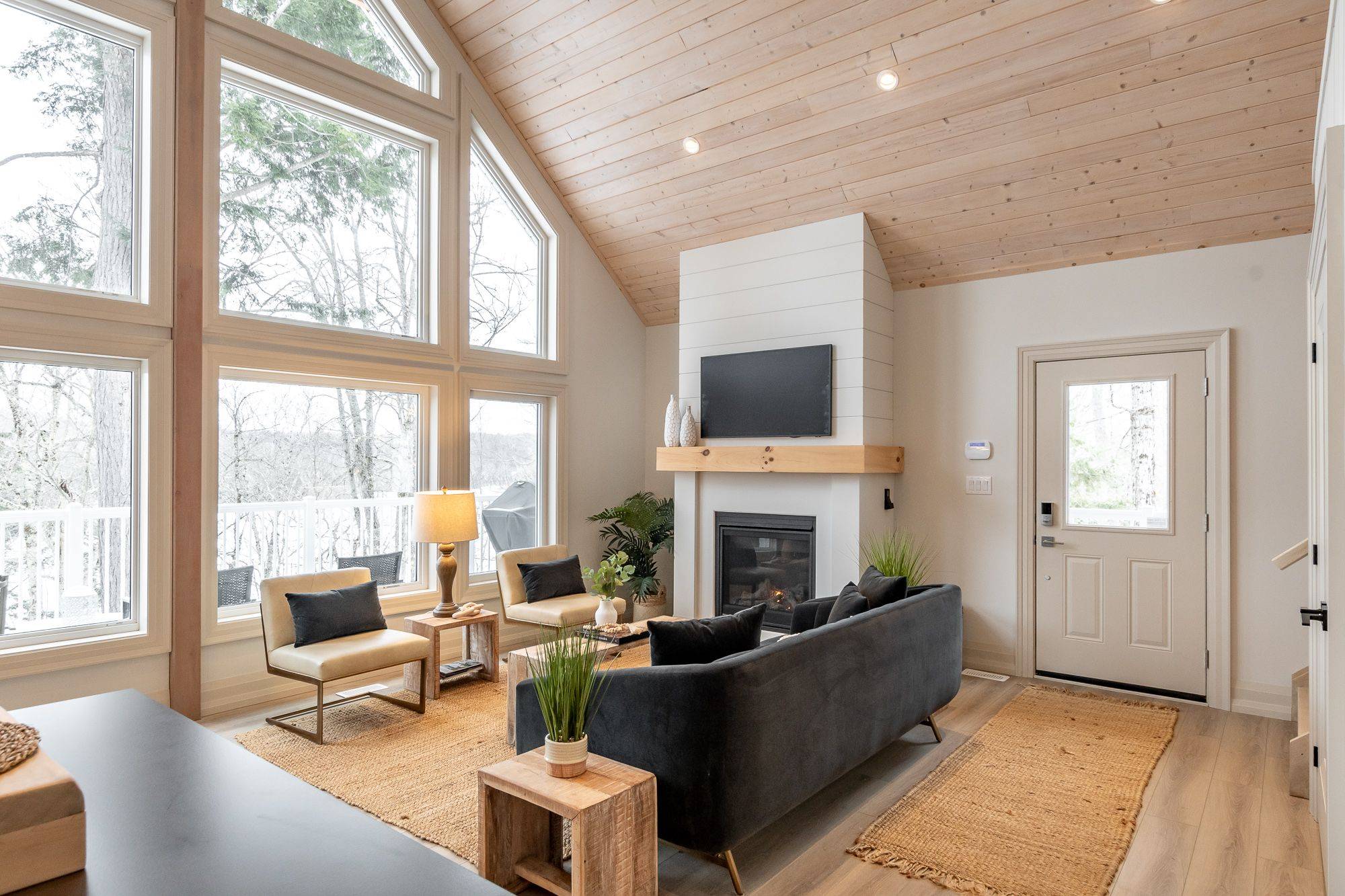 63 Maple DR, Perry, ON P0A 1J0