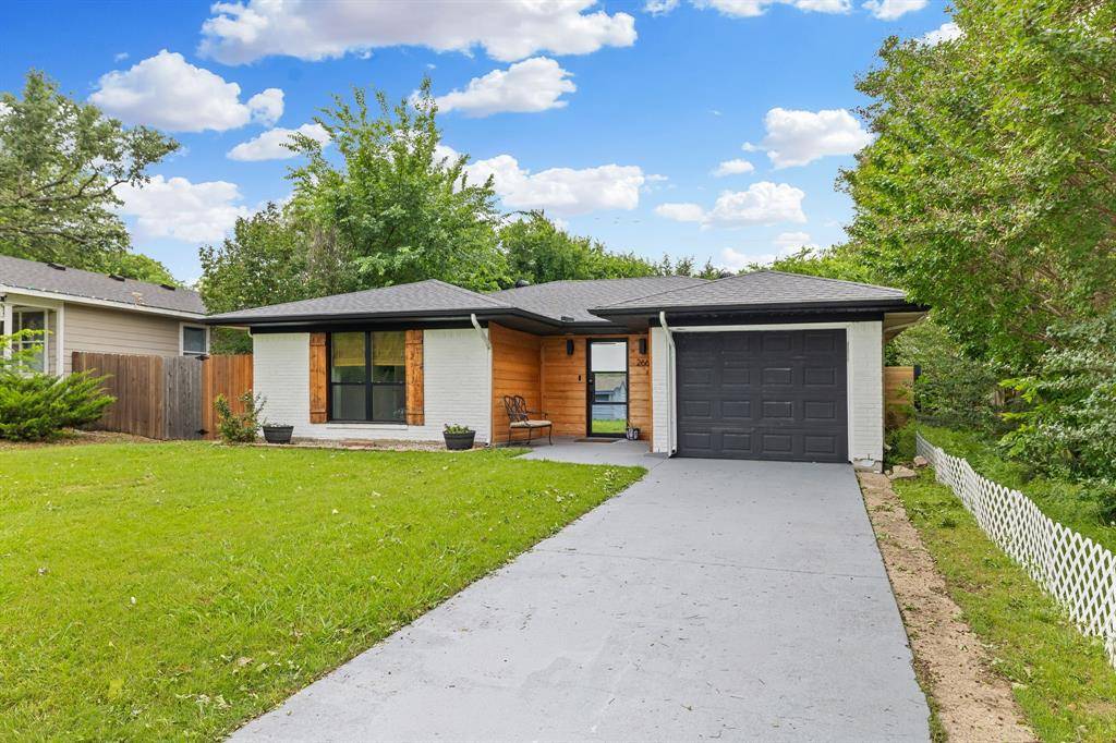 266 Lakeside Drive, Rockwall, TX 75032