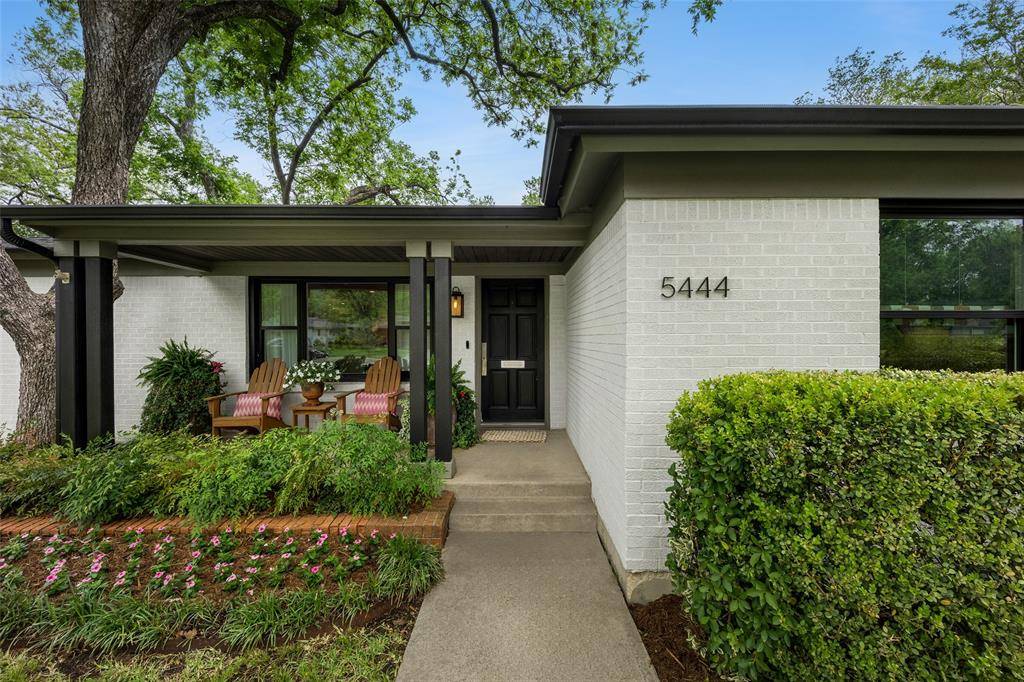5444 Santa Marie Avenue, Fort Worth, TX 76114