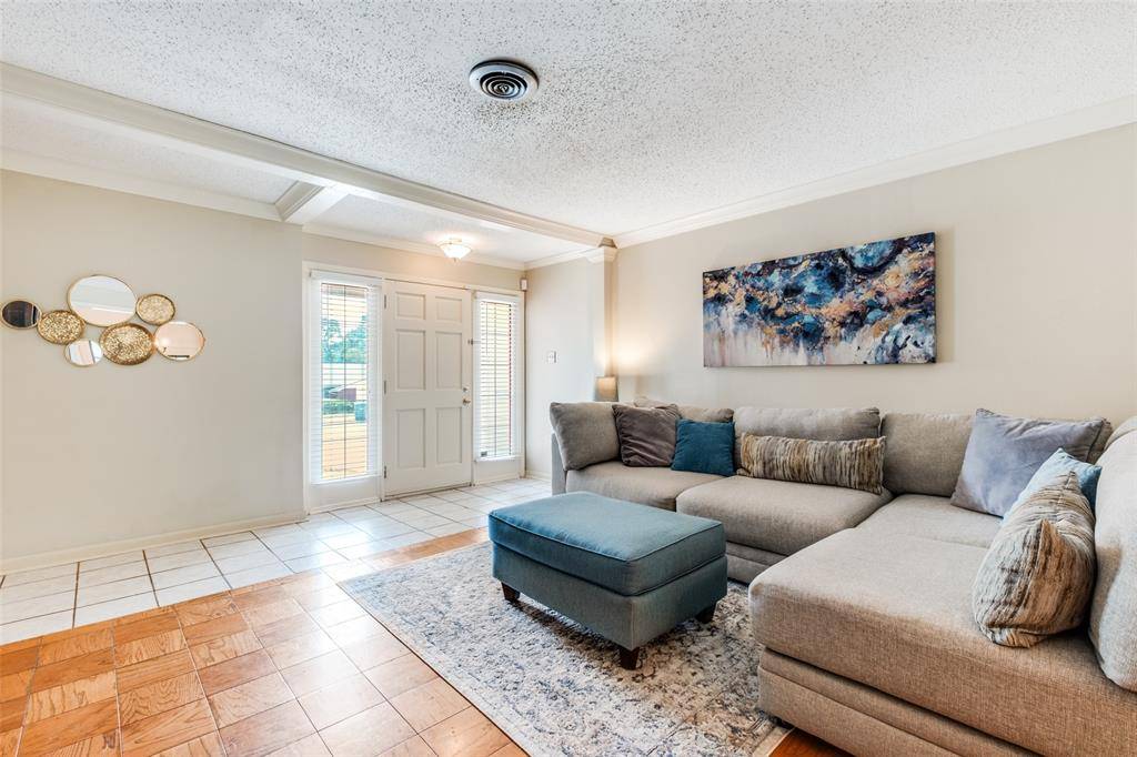 11315 Fernald Avenue, Dallas, TX 75218