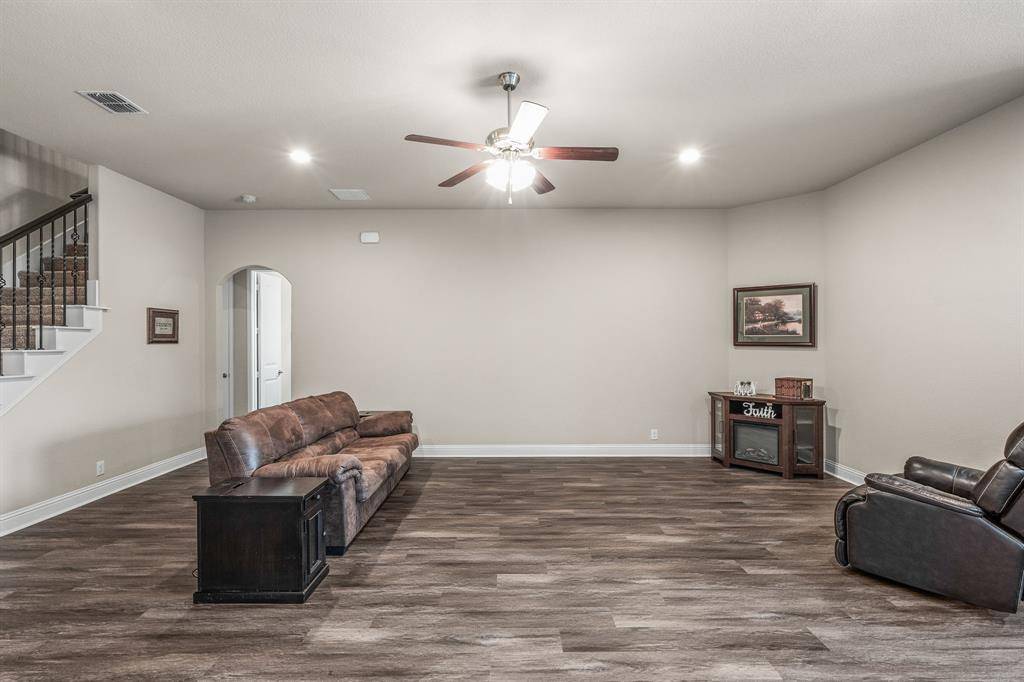 4507 Mimosa Drive, Melissa, TX 75454