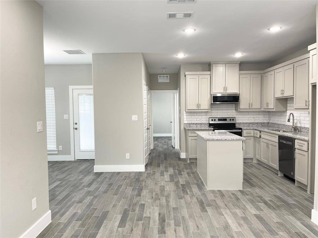 4839 Spindrift Passage, Garland, TX 75043