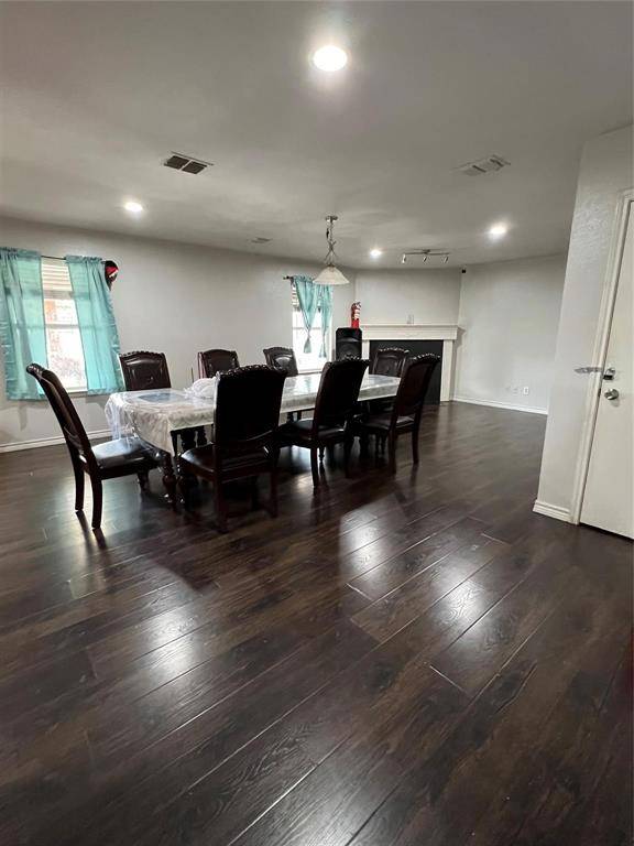 2216 Chestnut Drive, Little Elm, TX 75068