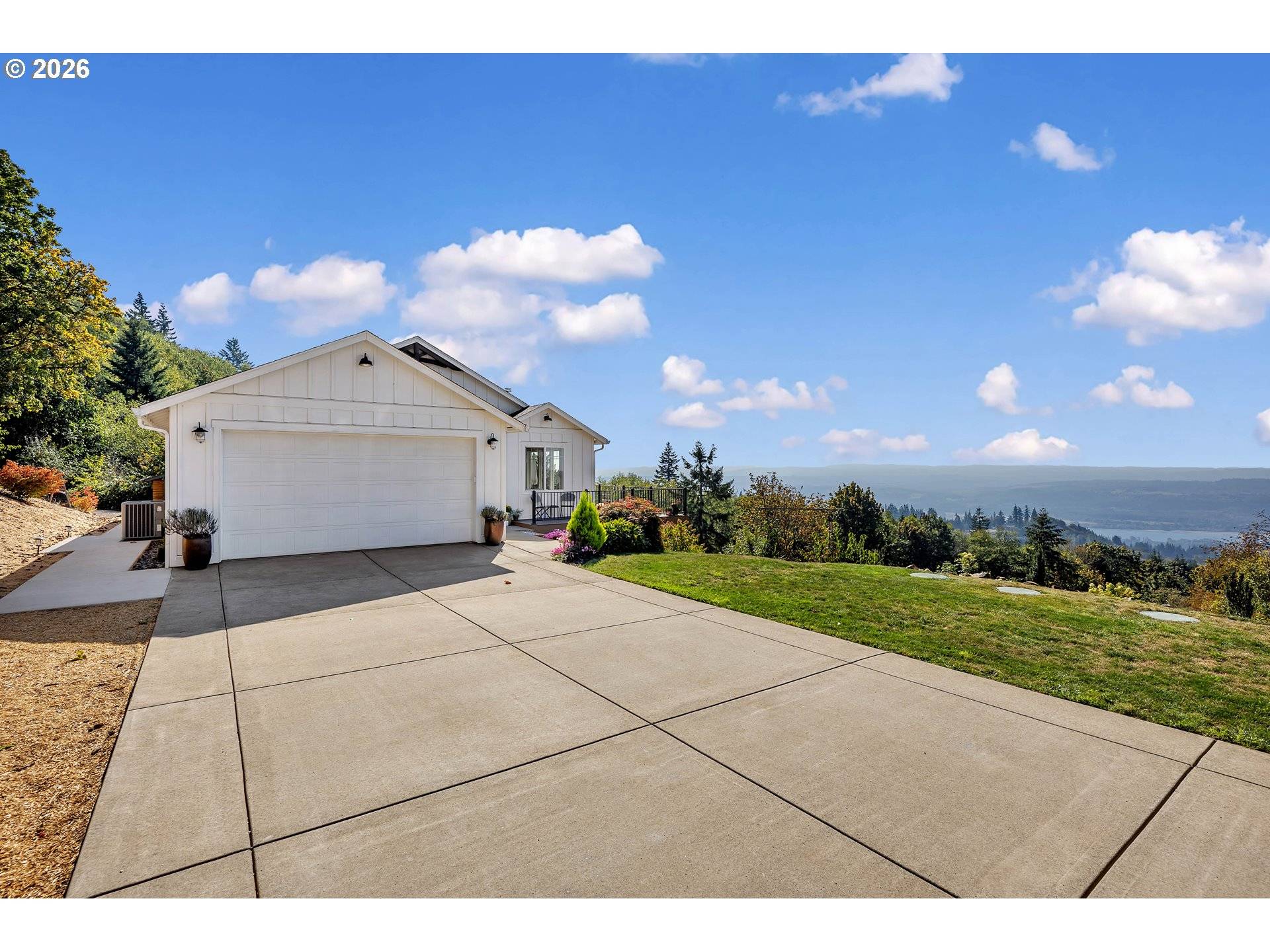 251 SHIPVIEW RD, Kalama, WA 98625