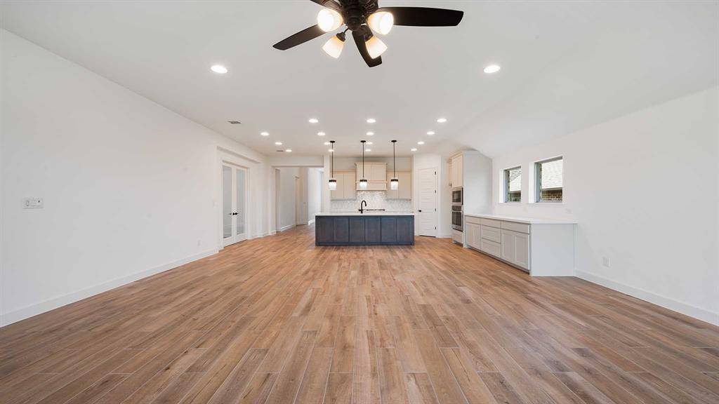 827 Stoney Bridge Way, Lavon, TX 75166