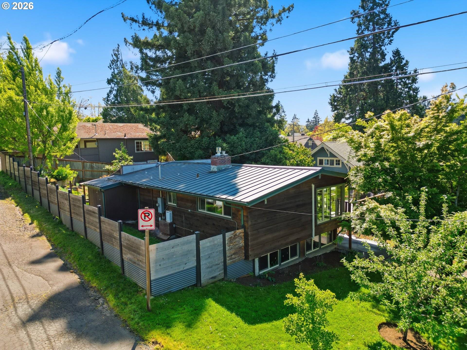 1750 E 26TH AVE, Eugene, OR 97403