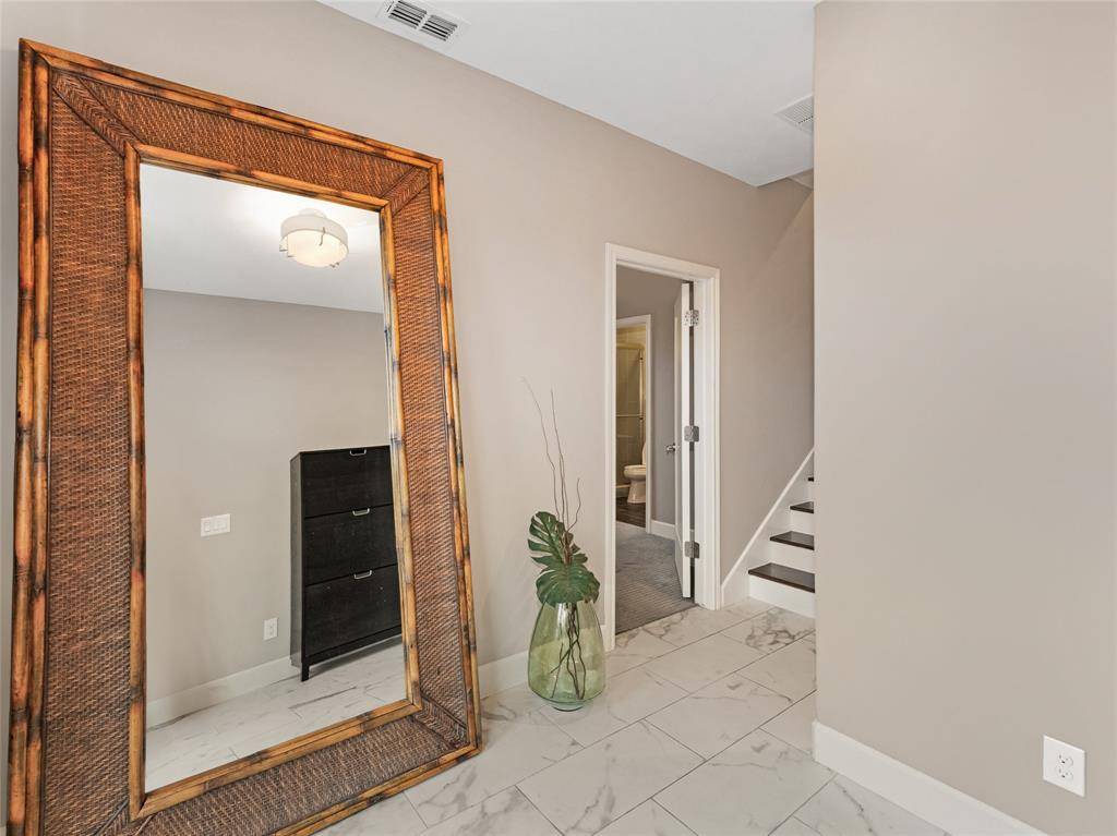 1801 Annex Avenue #501, Dallas, TX 75204