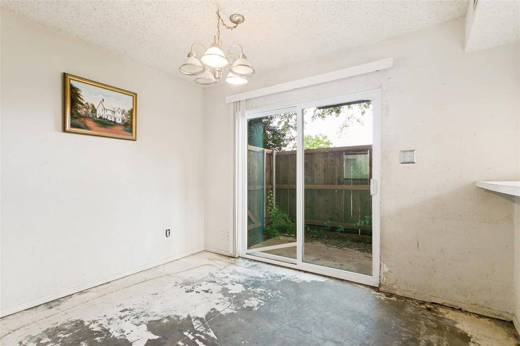 713 Harbour Town Drive #1, Lake Dallas, TX 75065
