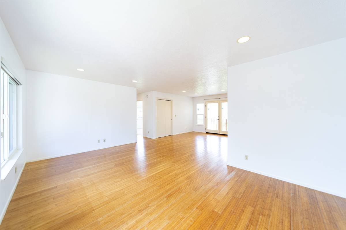955 KUKUAU ST, Hilo, HI 96720