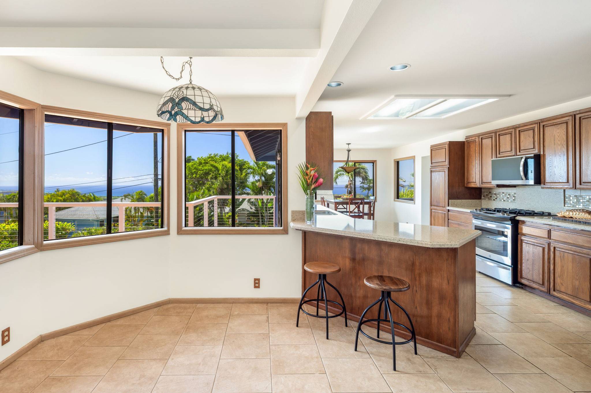 3685 WAHA RD, Kalaheo, HI 96741