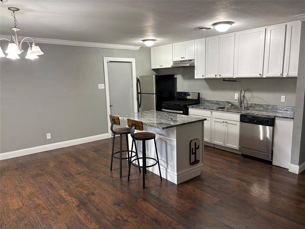 12404 Sunland Street, Dallas, TX 75218