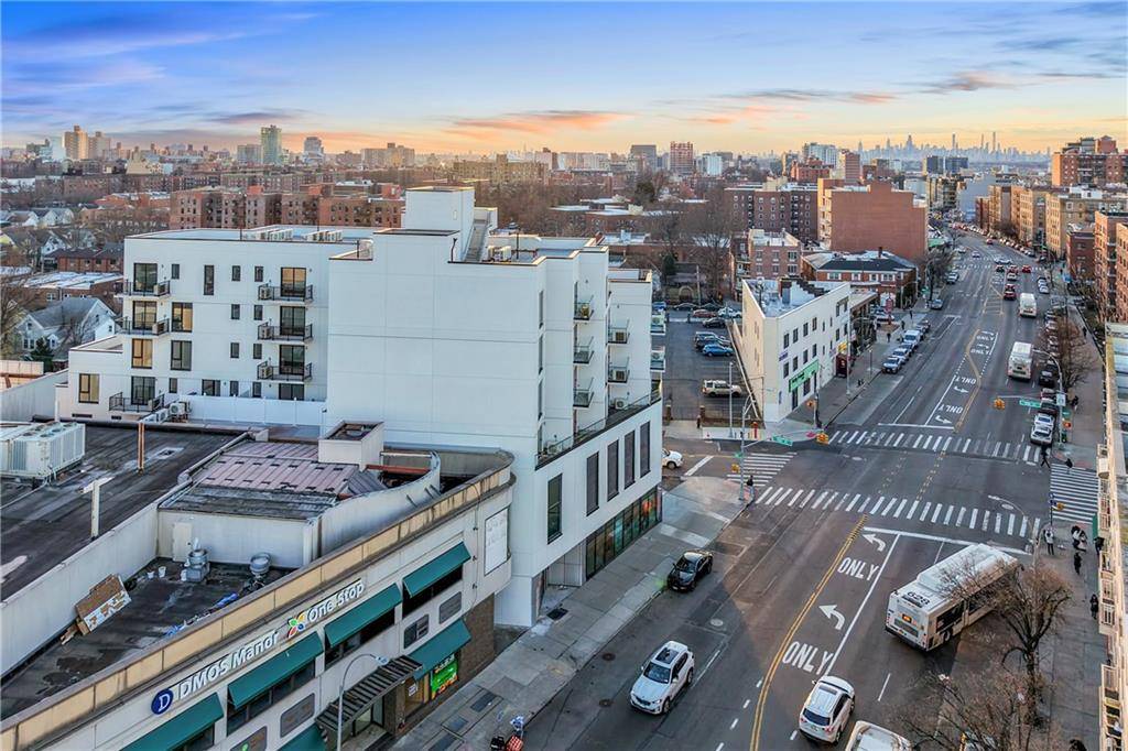 150-02 Northern BLVD #4J, Flushing, NY 11354