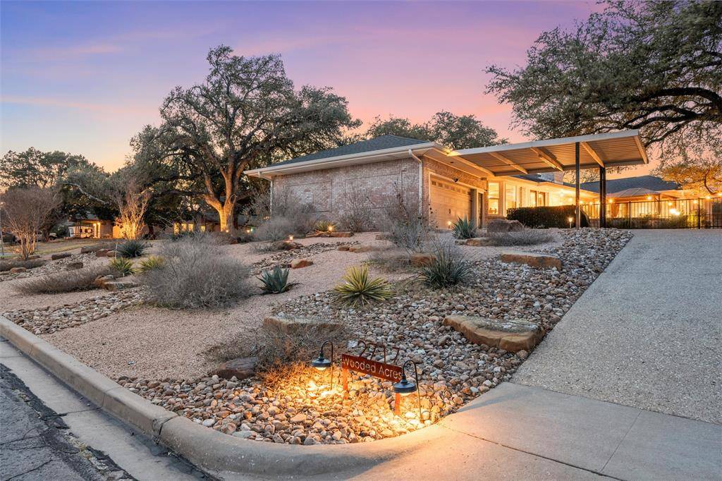 2717 Wooded Acres Drive, Waco, TX 76710