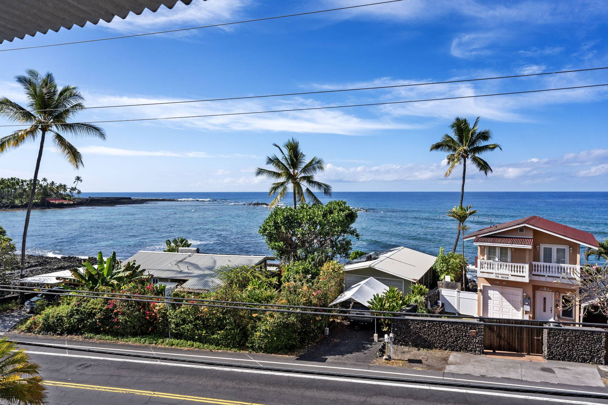 78-6665 ALII DR #302, Kailua Kona, HI 96740