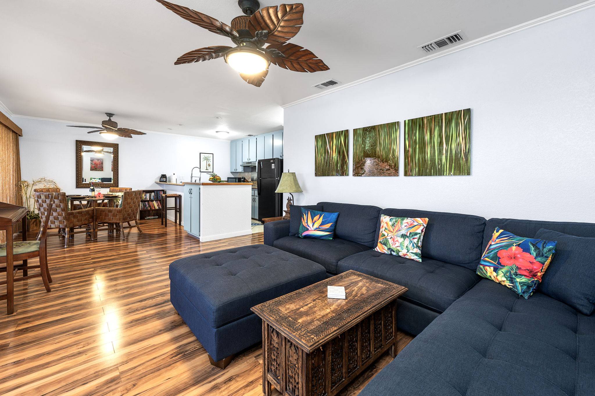 78-6665 ALII DR #302, Kailua Kona, HI 96740